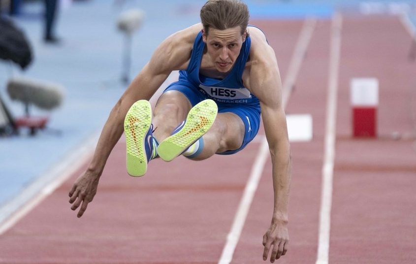 Olahraga Atletik Memiliki Cabang Salah Satunya Lompat Jauh