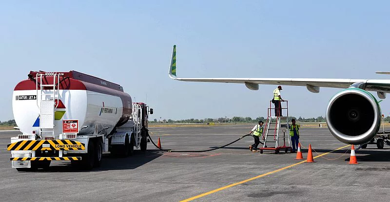 Pembakaran Tenaga Pesawat Terbang Menggunakan Bahan Avtur