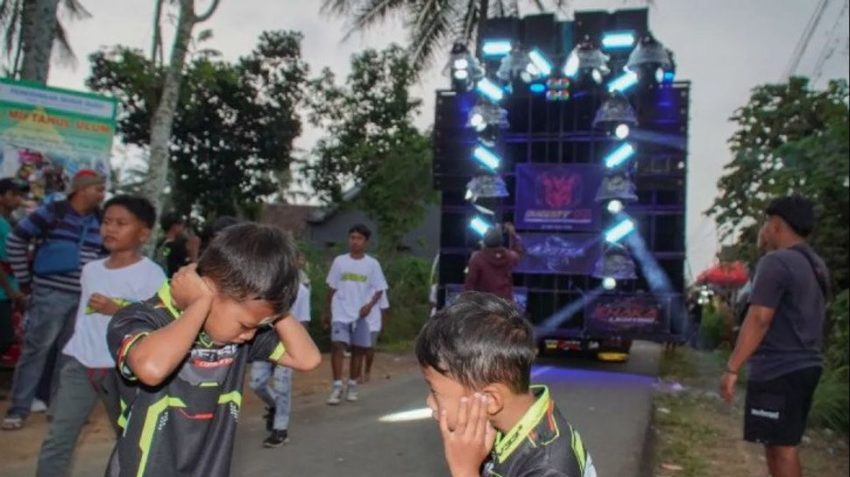 Hiburan Keliling Yang Ada Di Indonesia Sound Horeg