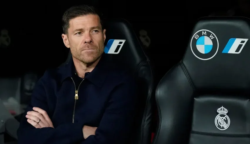 Pemain Profesional Madrid Seorang Xabi Alonso