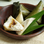 Hidangan Tradisional Lepat Dari Negara Indonesia