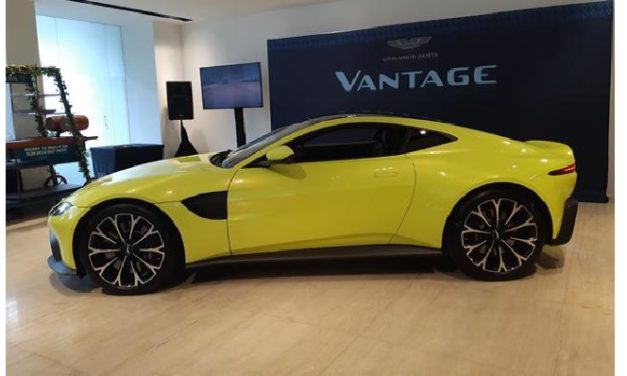 Kendaraan Mewah Inggris Dengan Brand Aston Martin