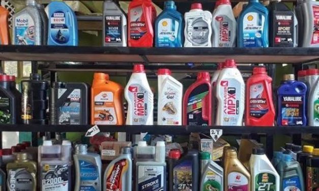 Cairan Kental Oli Sebagai Pelumas Mesin Kendaraan