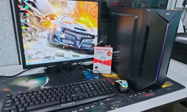 Komponen Layar Komputer Sebuah Pc Bagian Utama