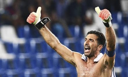 Kiper Andalan Buffon Dengan Penampilan Hebatnya
