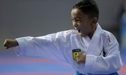 Olahraga Pertahanan Karate Dengan Melatih Gerak Fisik