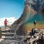 Kegiatan Jalan Hiking Di Pegunungan Alam