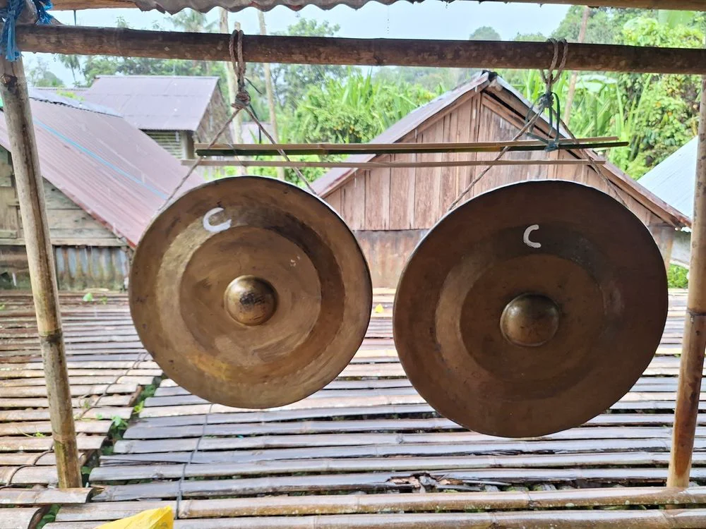 Bentuk Bundar Gong Sebagai Alat Musik Tradisional
