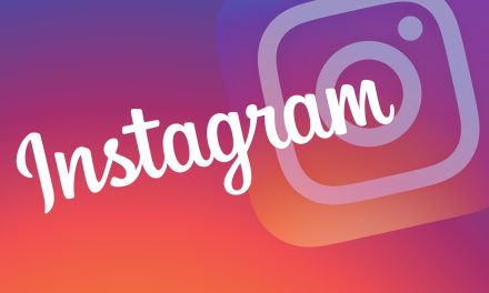 Suatu Sosial Media Instagram Dengan Banyak Pengguna